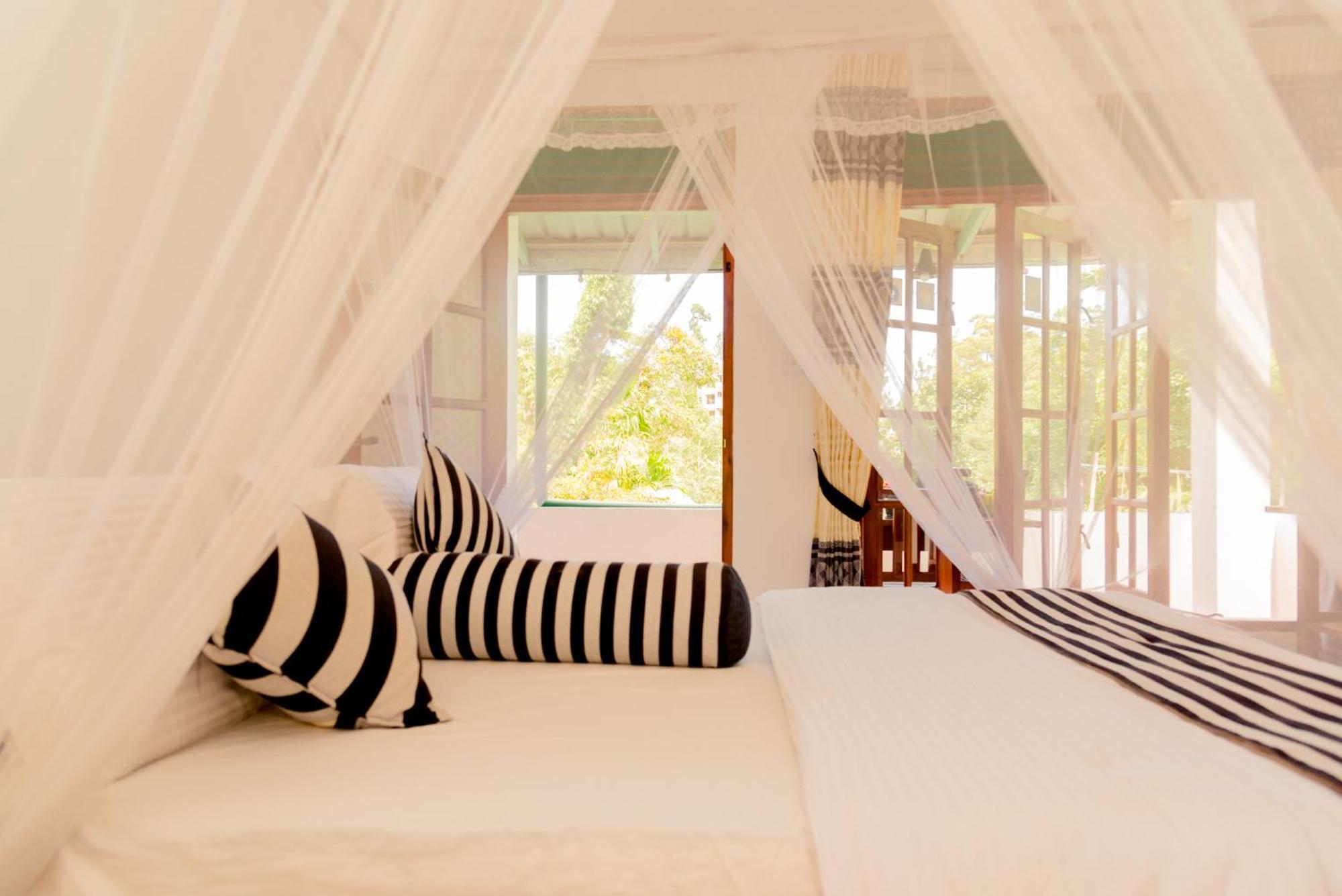 Samiru Guest Inn Элла Экстерьер фото