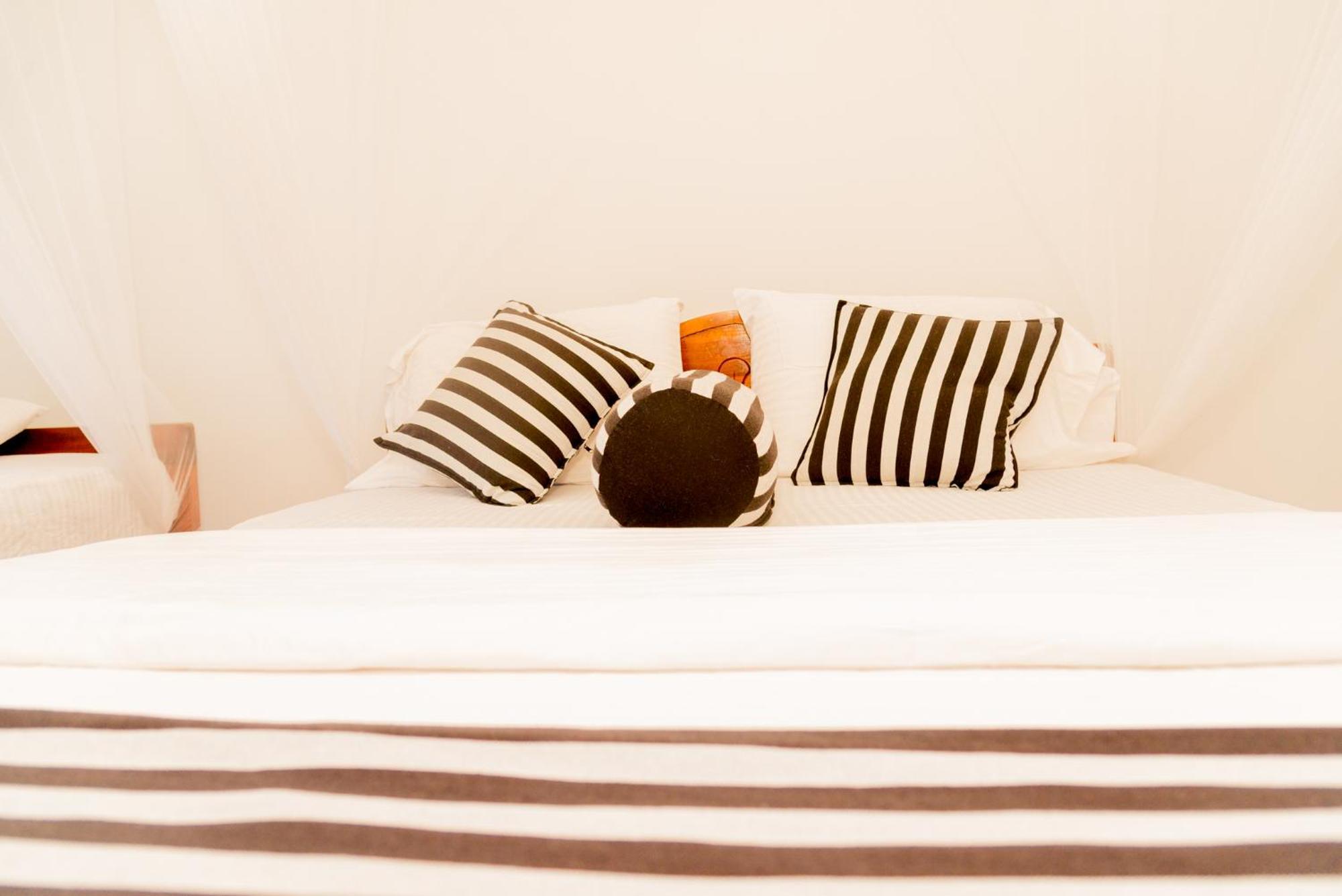 Samiru Guest Inn Элла Экстерьер фото